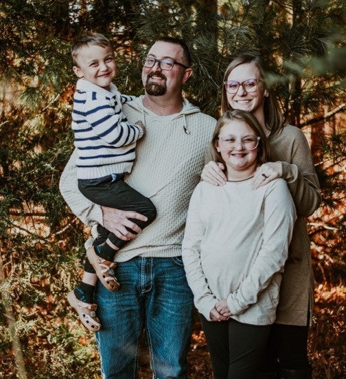 Ayers family photo 2023
