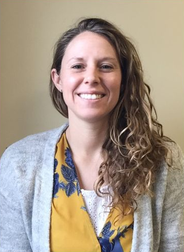 Candace DeLong headshot