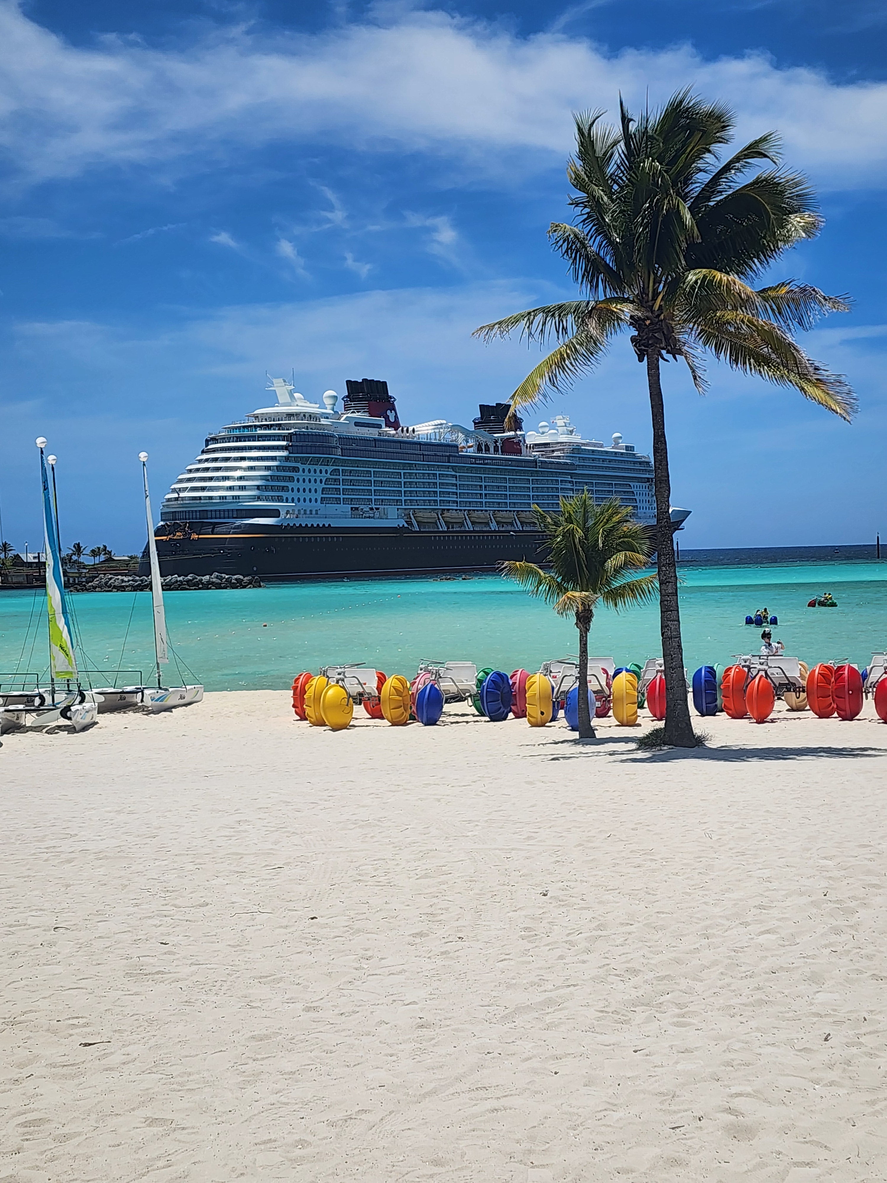 Cruise ship at Bahamas beach